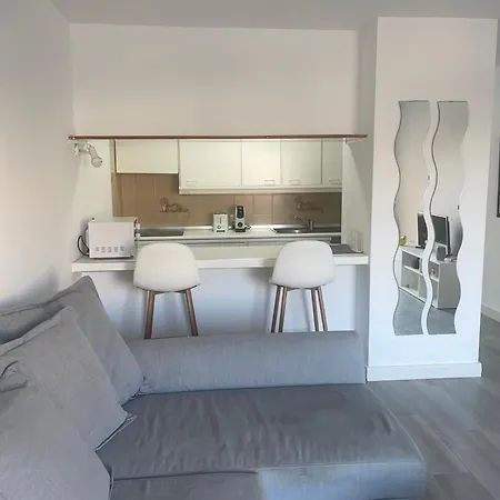 Con Encanto En Americas Costa Adeje (Tenerife)
