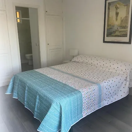 Con Encanto En Brisas 阿德耶