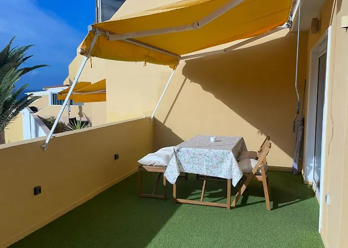 Con Encanto En Brisas * Адехе